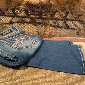 Distressed bootcut Jeans